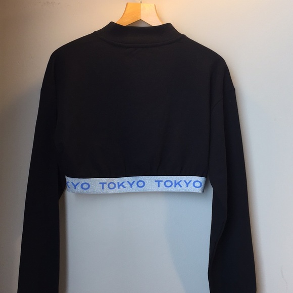 Forever 21 black Tokyo crop top - Picture 4 of 5